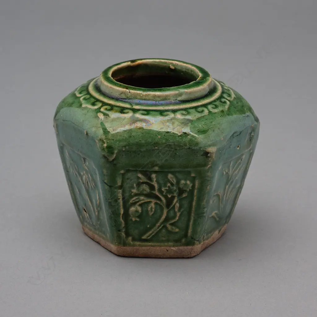 Chinese stoneware jar, c.1875 Image 1++